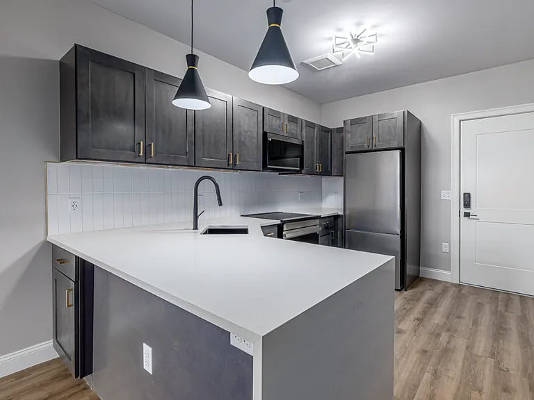 Byline Apartments — Photo 3