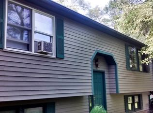 277 Yawgoo Valley Rd, Exeter, RI 02822