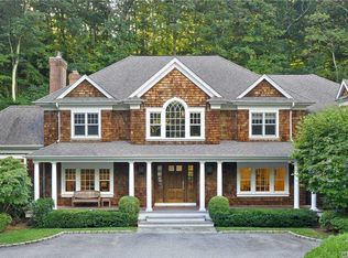 1538 Laurel Hollow Rd, Laurel Hollow, NY 11791