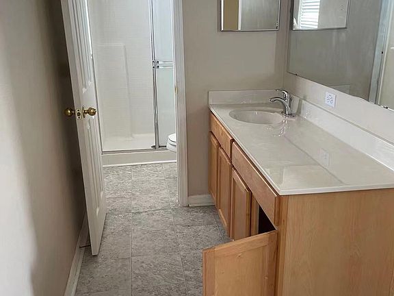 5th image of 1912 Corner Meadow Cir