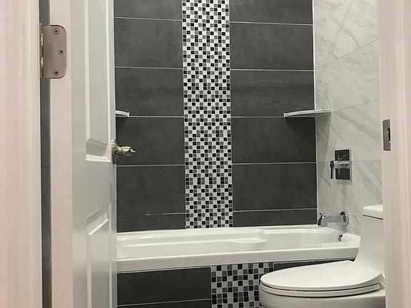 5th image of 934 Cranford Ave Floor 2
