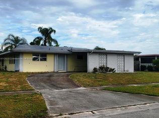 151 NE Lobster Rd, Port Saint Lucie, FL 34983