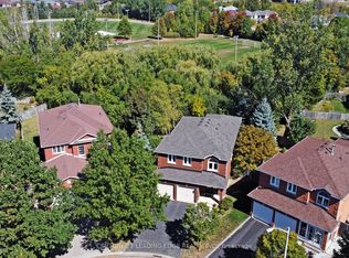 34 Pandora Ct, Richmond Hill, ON