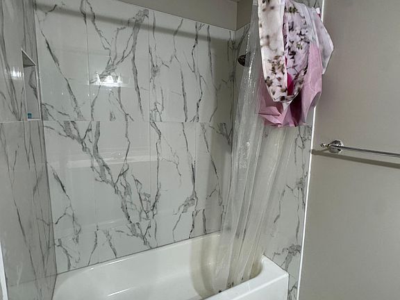 2nd image of 251 Marquis Ct