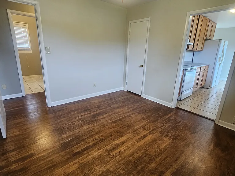 551 Woodland Cir — Photo 9