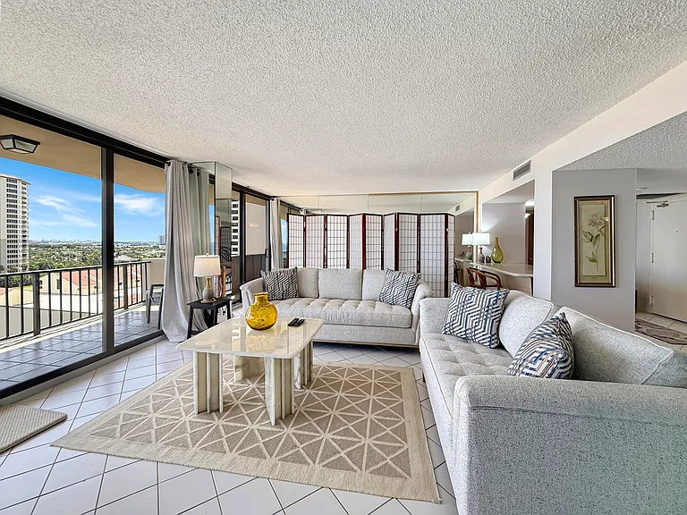 4200 N Ocean Dr #1-902 — Photo 6