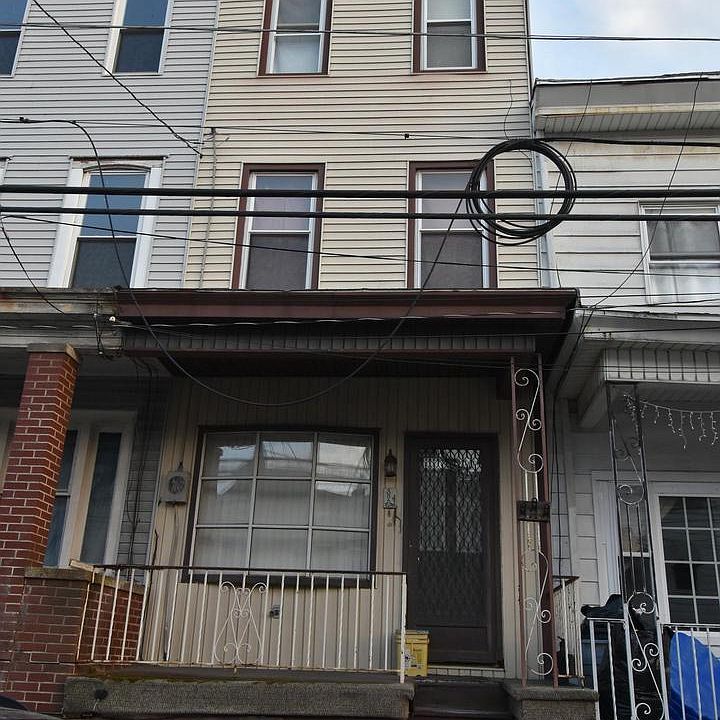 1st image of 306 W Mahanoy St