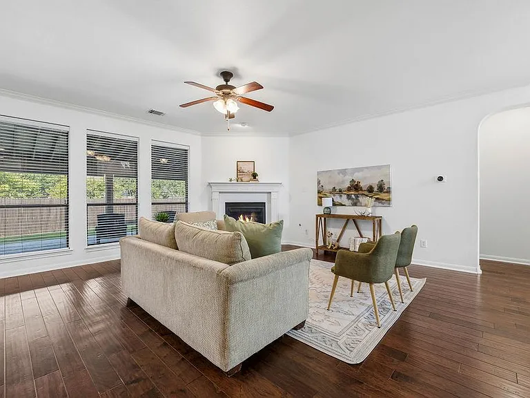 2976 Agave Loop — Photo 8
