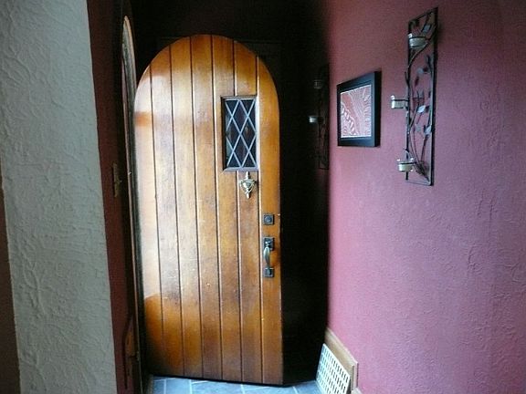 The charm begins as you enter.....