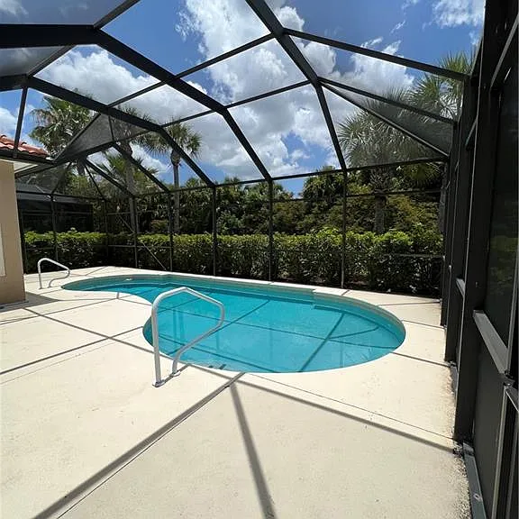 7896 Founders Cir — Photo 15