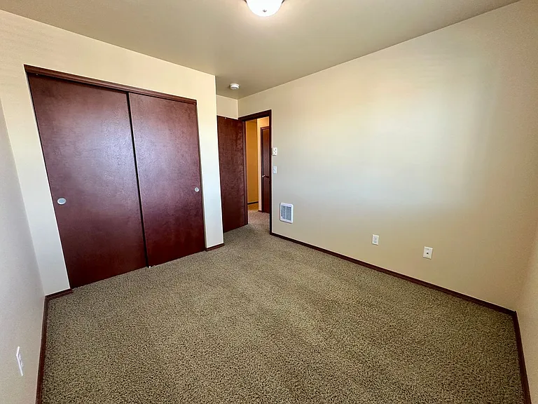 2706 N Susie Ct — Photo 18