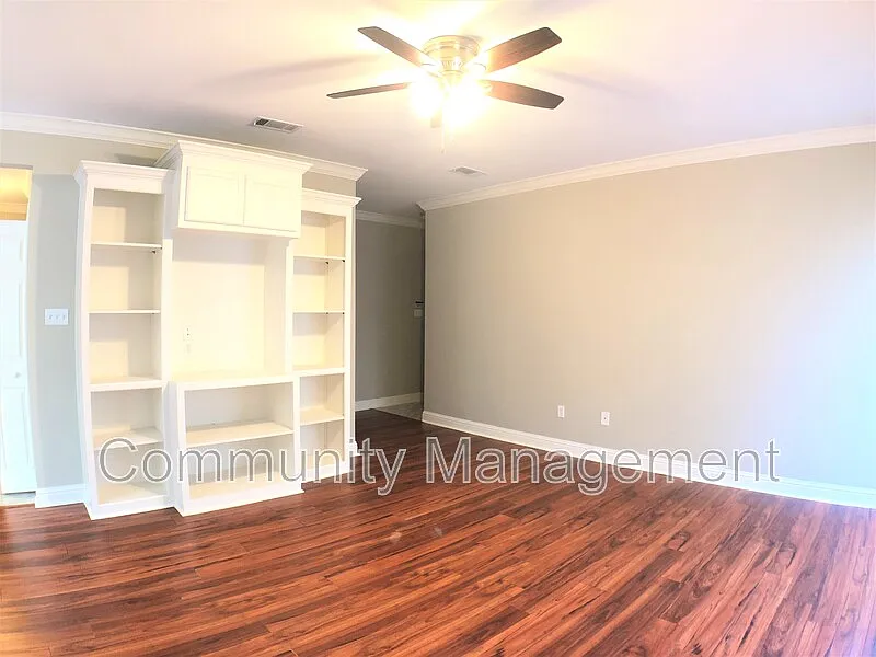 Building Photo - 710 E Boyd Dr #1706