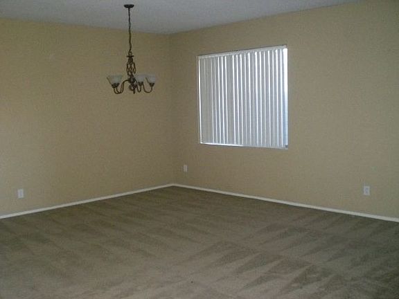 4th image of 7410 N 88th Ln