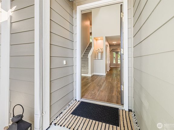 3rd image of 11422 SE 305th Place