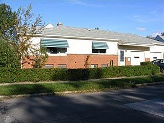2nd image of 32204 Glen Arden Dr
