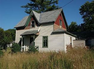 111 Mackinaw Trl, Leroy, MI