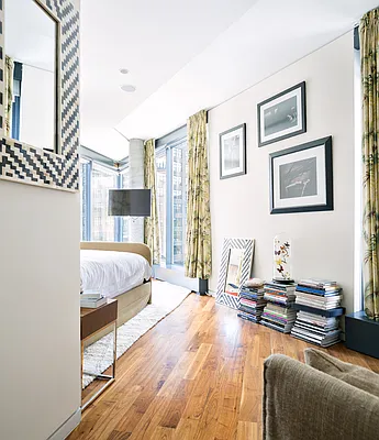 Rented by Compass | media 44