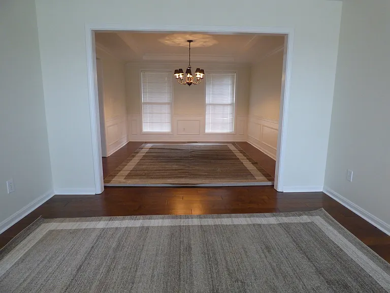 2205 Barrington Ln — Photo 5