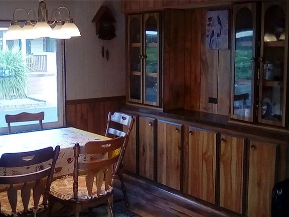 5th image of 3611 I St NE Unit 4