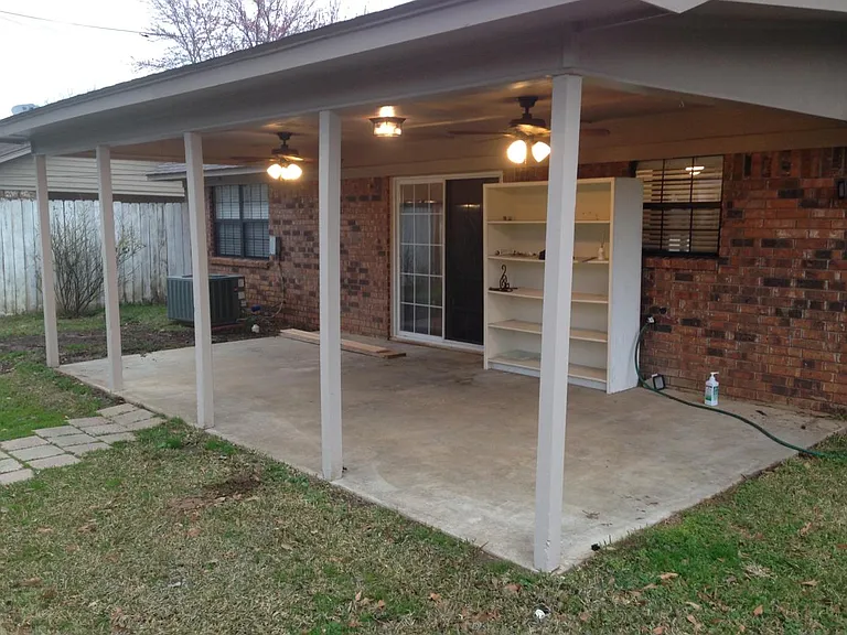 Back Covered Patio (LARGE)
