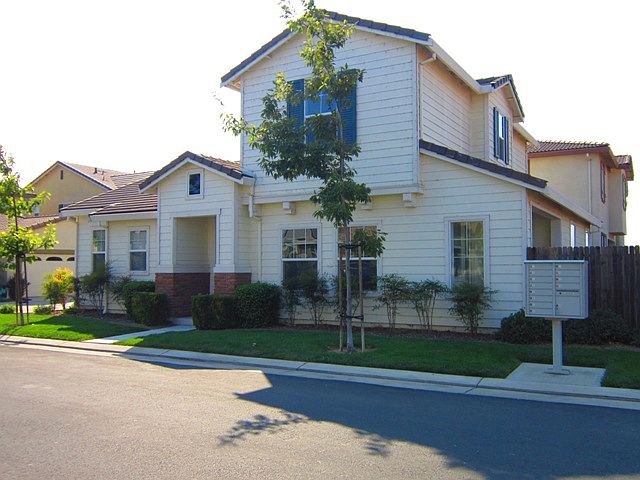 1st image of 1741 Bella Lago Dr