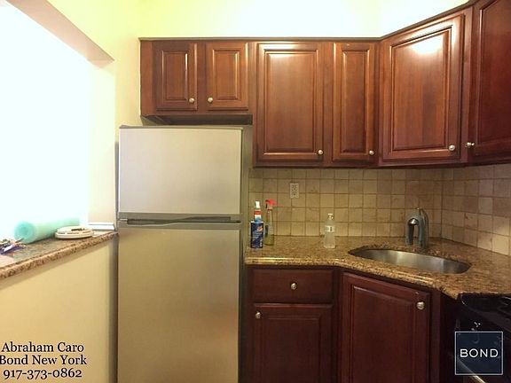 5th image of 1061 1st Ave APT 4B
