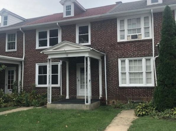 425 Oak Ter