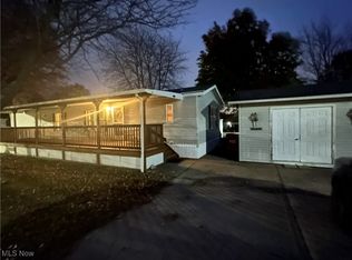 210 Westwoods, Amherst, OH 44001