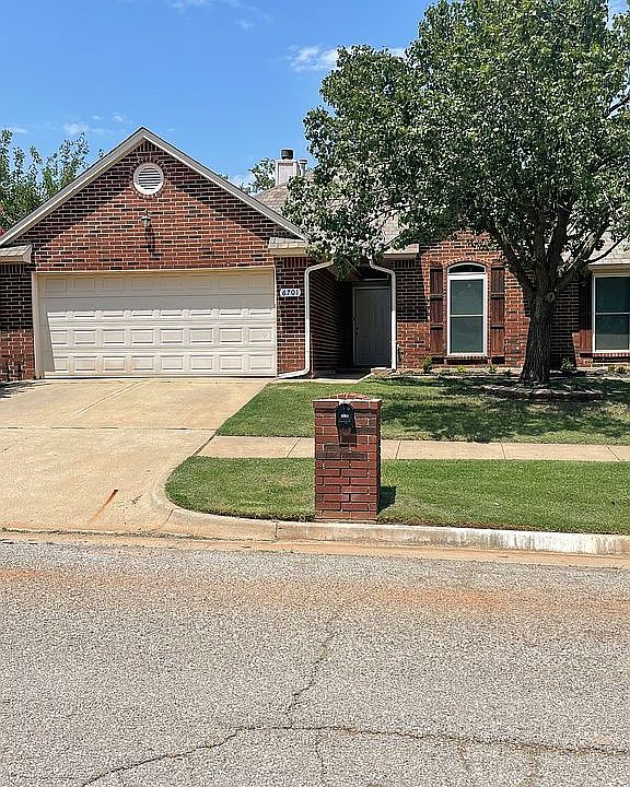 1st image of 6701 NW 131st St