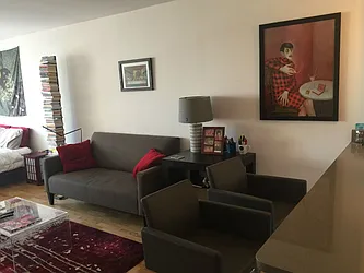 Rented by LL Real Estate Services