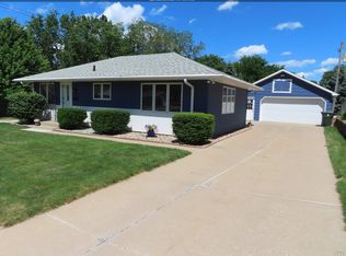 2500 S Olive St, Sioux City, IA 51106