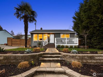 9359 32nd Avenue SW, Seattle, WA, 98126