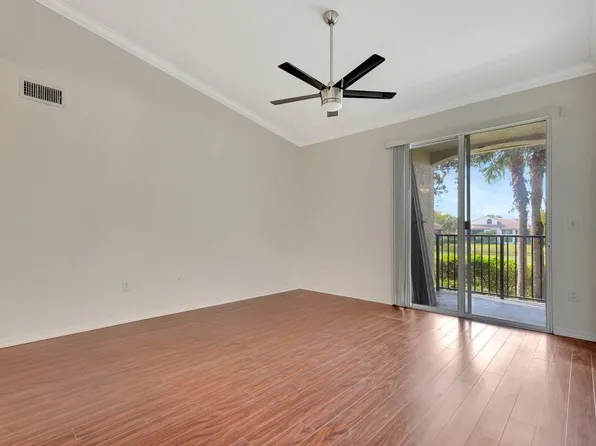 15055 Michelangelo Blvd APT 208, Delray Beach, FL 33446