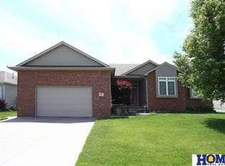 1851 Kennedy Dr, Lincoln, NE 68521