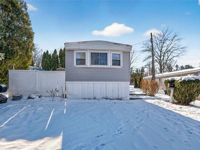 3 Acorn Dr, Rochester, NY, 14625