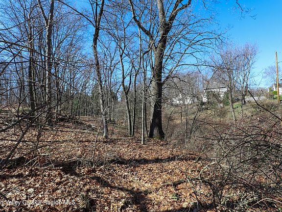 3rd image of 9-23 Rondout Street