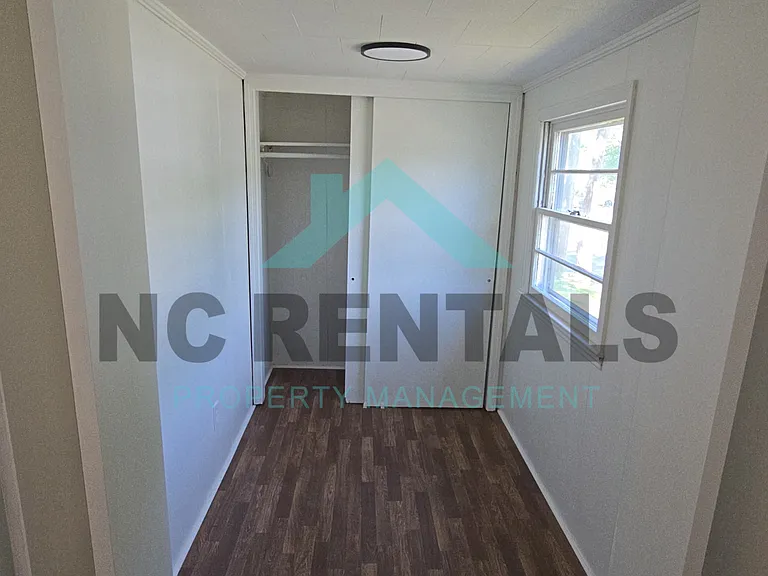 1314 Front St — Photo 5