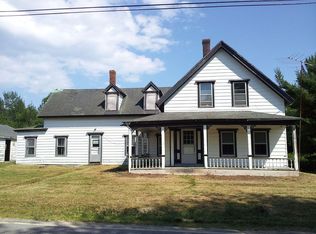 21 W Bay Rd, Gouldsboro, ME 04607