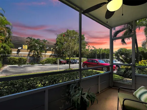 4900 Washington St APT 115, Hollywood, FL 33021