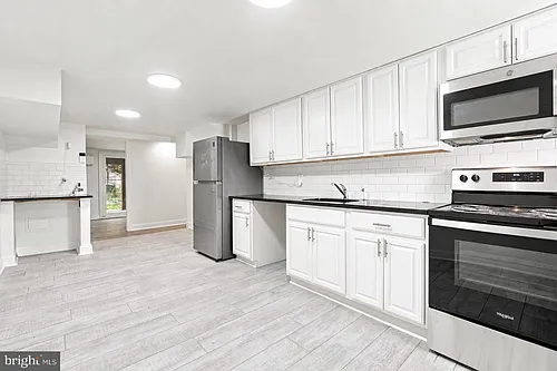 7813 Midis Pl #2 Photo 1 7813 Midis Pl #2 Photo 1