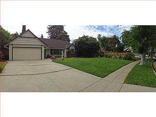 2nd image of 1451 Carmel Dr