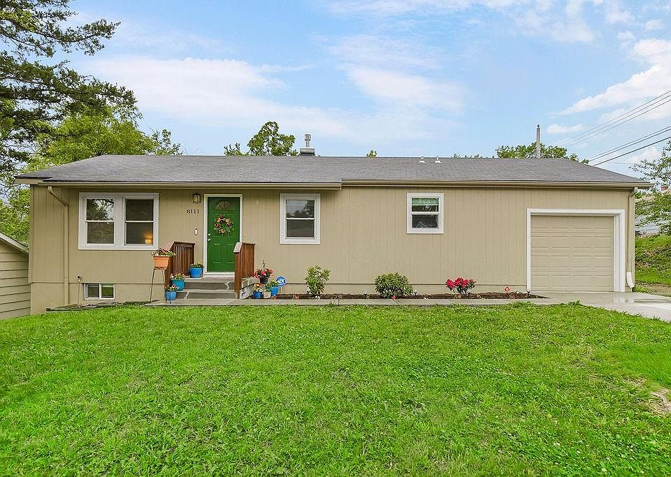 1st image of 8111 Elizabeth Ave