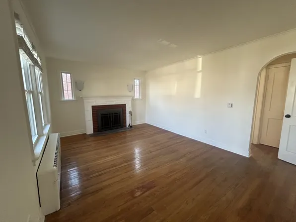 25 Putnam Ave, Pittsfield, MA 01201