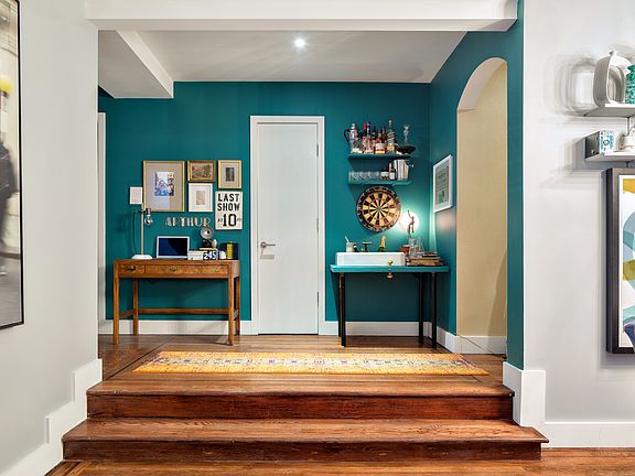 4th image of 245 W 25th St #3LN