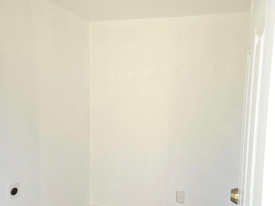 1st image of 2004 Pine St