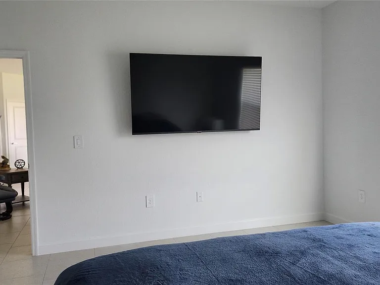8146 Saint Kitts Cir — Photo 12