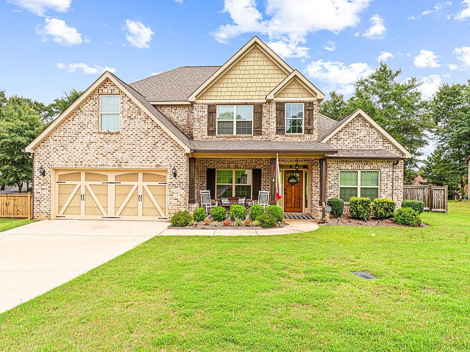 1st image of 117 Berwick Cir
