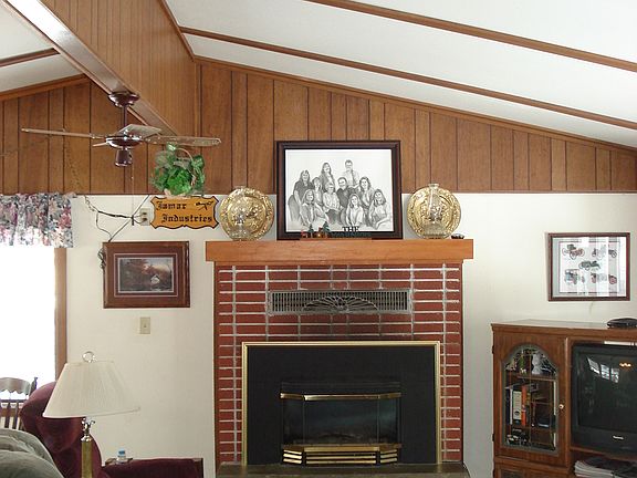 5th image of 2818 Glendale Ave