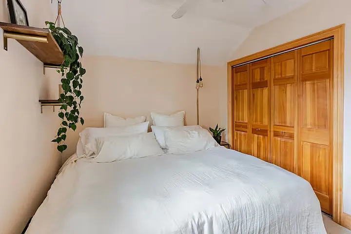 2 bed, 800 sqft, $3,000 — Photo 4