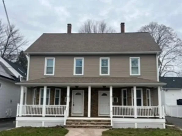 3 Linden St #3, Maynard, MA 01754